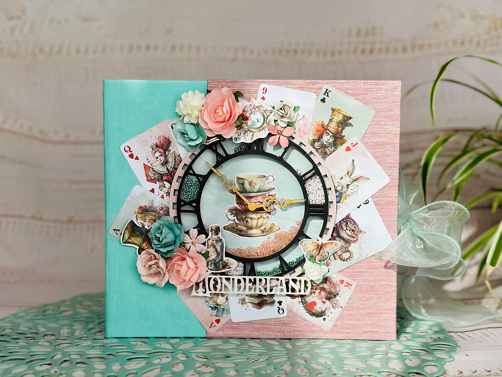 Album photo scrapbooking pop-up "Wonderland - Alice " création, artisanal