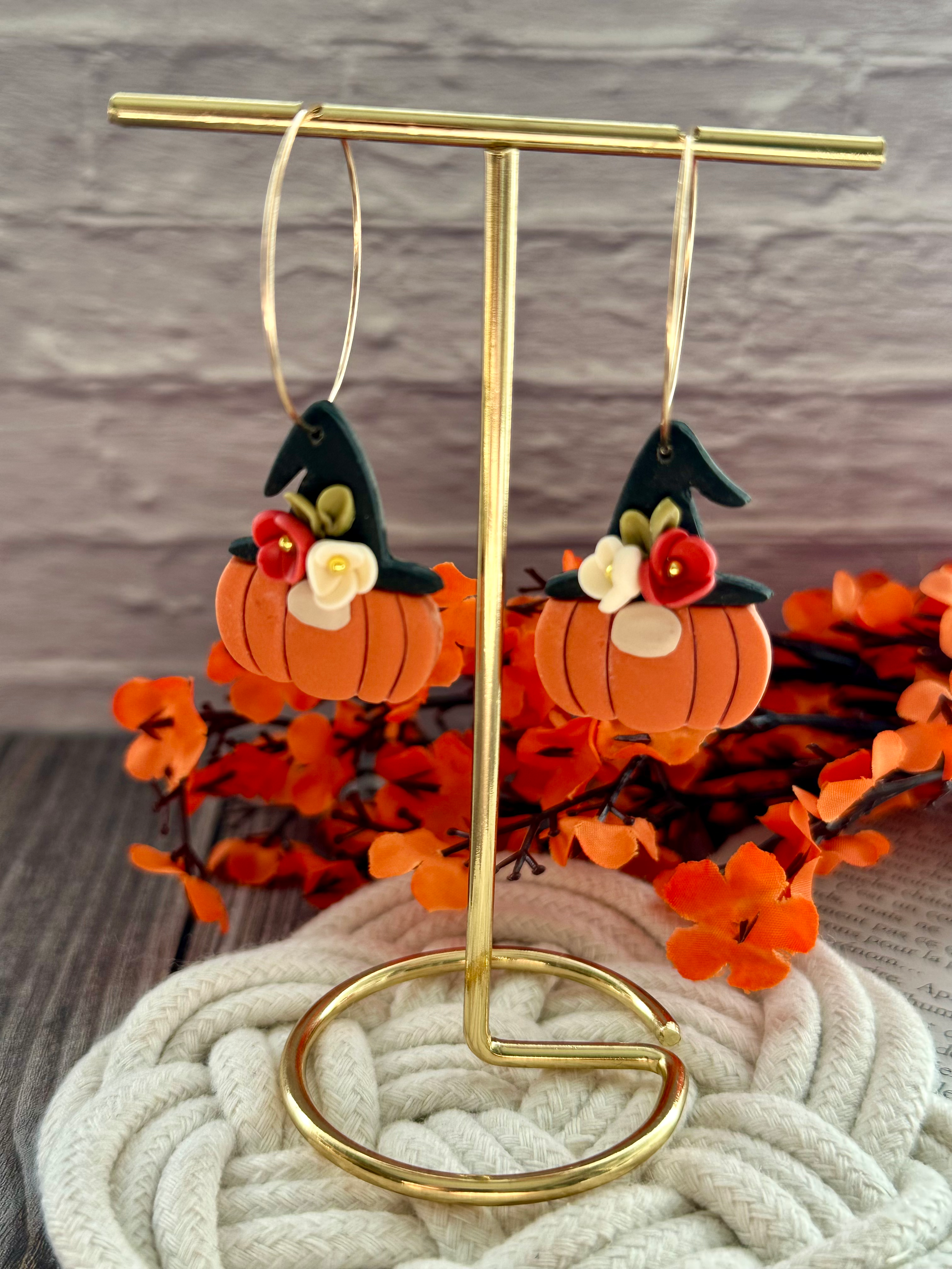 Boucles d’oreilles citrouilles gum avec fleurs faites main