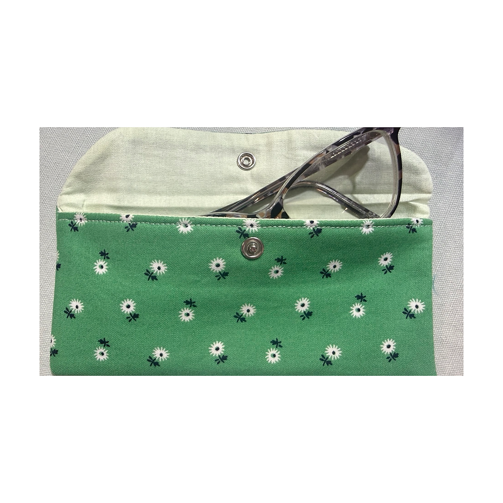 Thumbnail: Green Daisy Liberty Glasses Case – additional product view