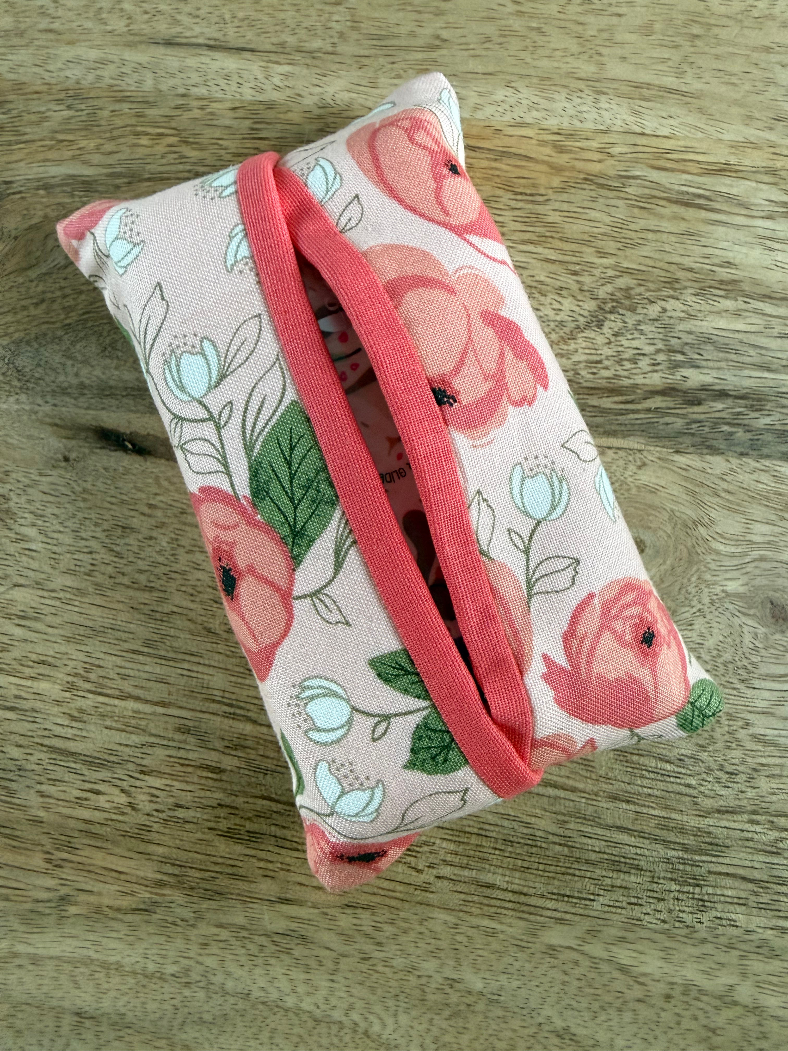 Pink Rose Tissue holder