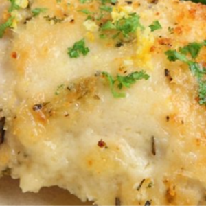 SUPREMA DE POLLO PARMESANA
