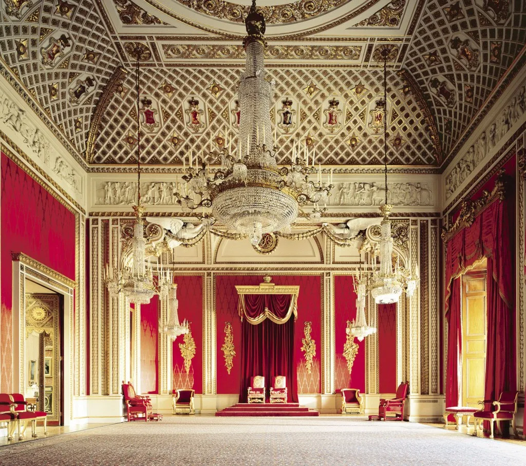 Photos: Derry Moore, Peter Smith