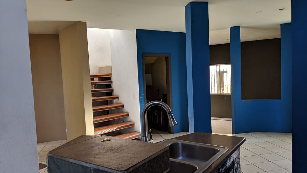 Miniatura: Casa en Venta, Fracc. Vista Hermosa, Tijuana B. C.