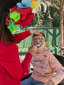 Saby / Bimbi Magical Events in action facepainting