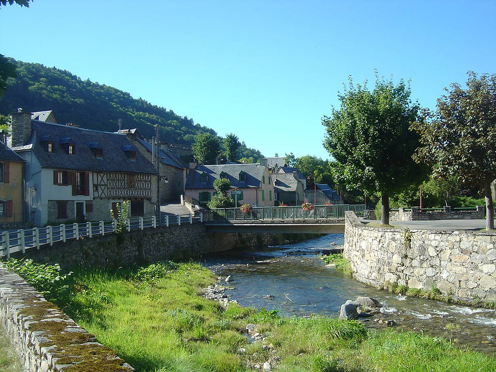 Le charmant village de Bordères-Louron