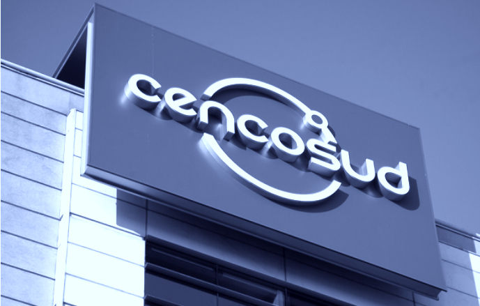 Cencosud sigue con su plan de expansión y apunta a abrir dos supermercados en Santiago
