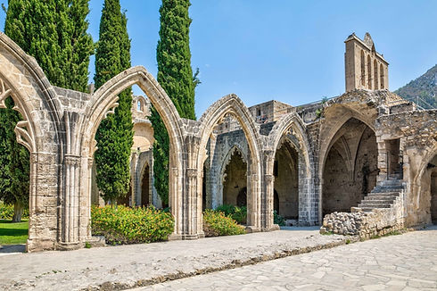 Bellapais_Abbey-17-min.jpg