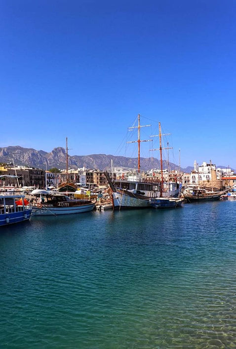 Cyprus tours with Cyprus Luxury Taxi - Cyprus taxi in Kyrenia - Cyprus tour - Cyprus taxi - Kyrenia tours - Kyrenia Harbour - Cyprus touristic places.