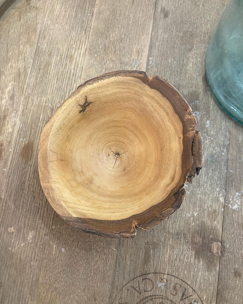 Thumbnail: SMALL OLIVEWOOD BOWL