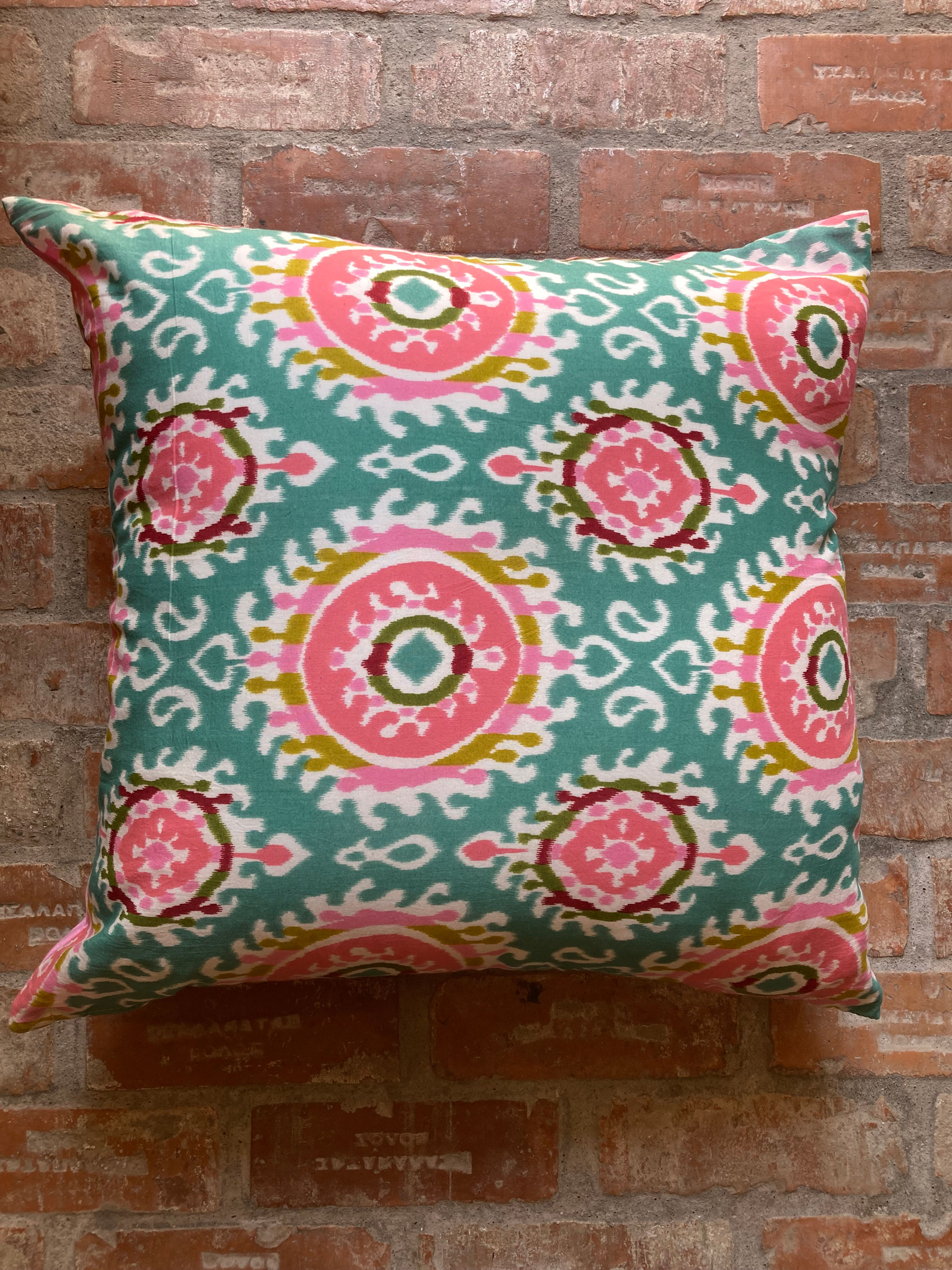 INDIAN PRINTED COTTON IKAT CUSHION