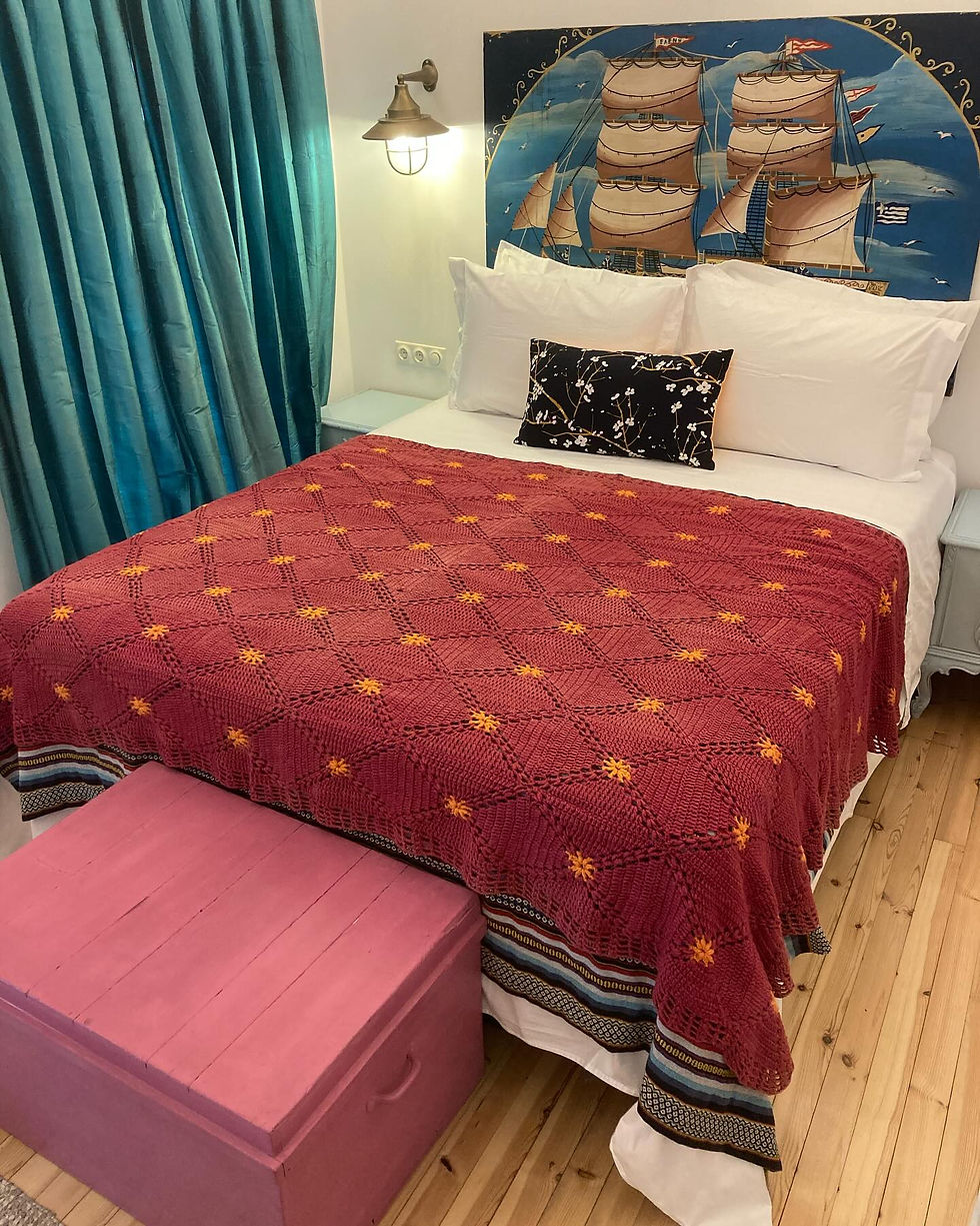 Thumbnail: VINTAGE HAND MADE KNITTED WOOL BLANKET