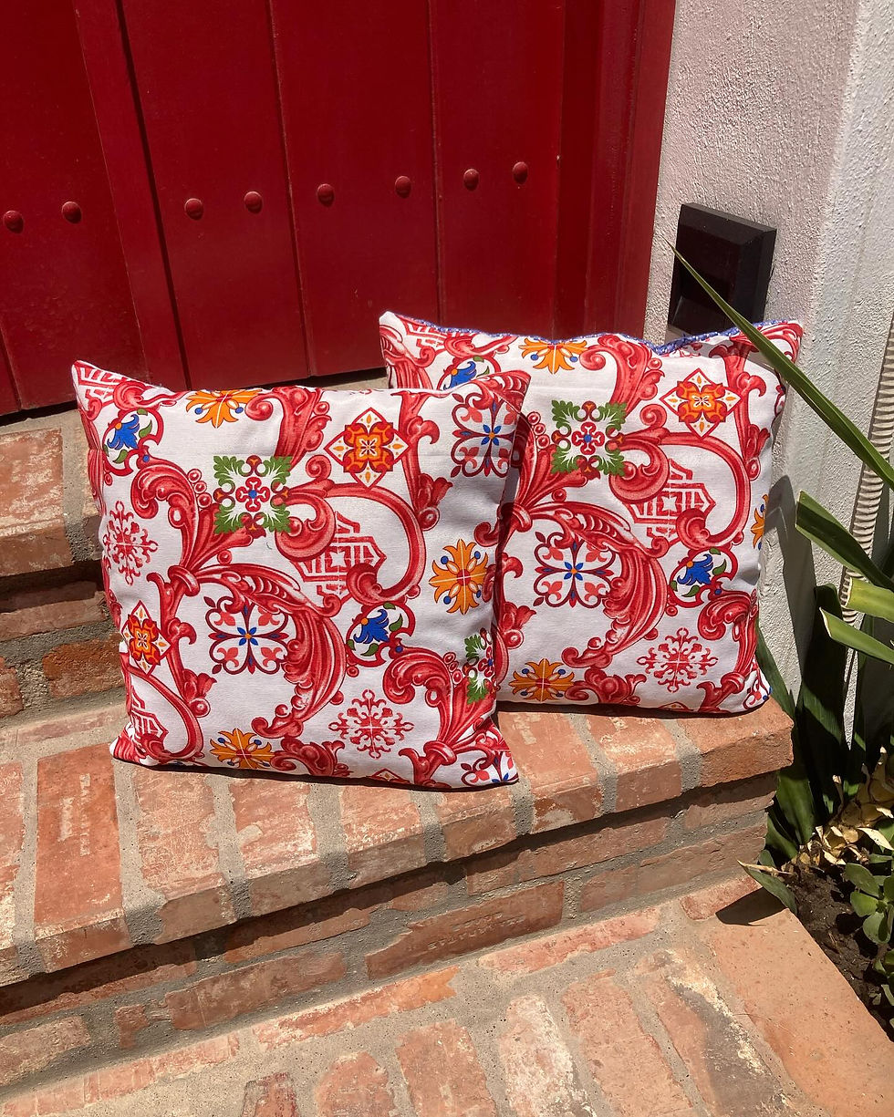 Thumbnail: SMALL BAROQUE STYLE SICILIAN CUSHION