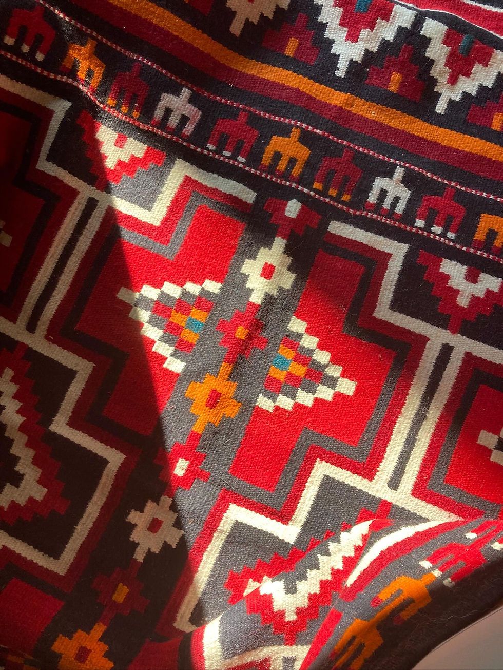 Thumbnail: VINTAGE AZTEC STYLE WOOL KILIMI