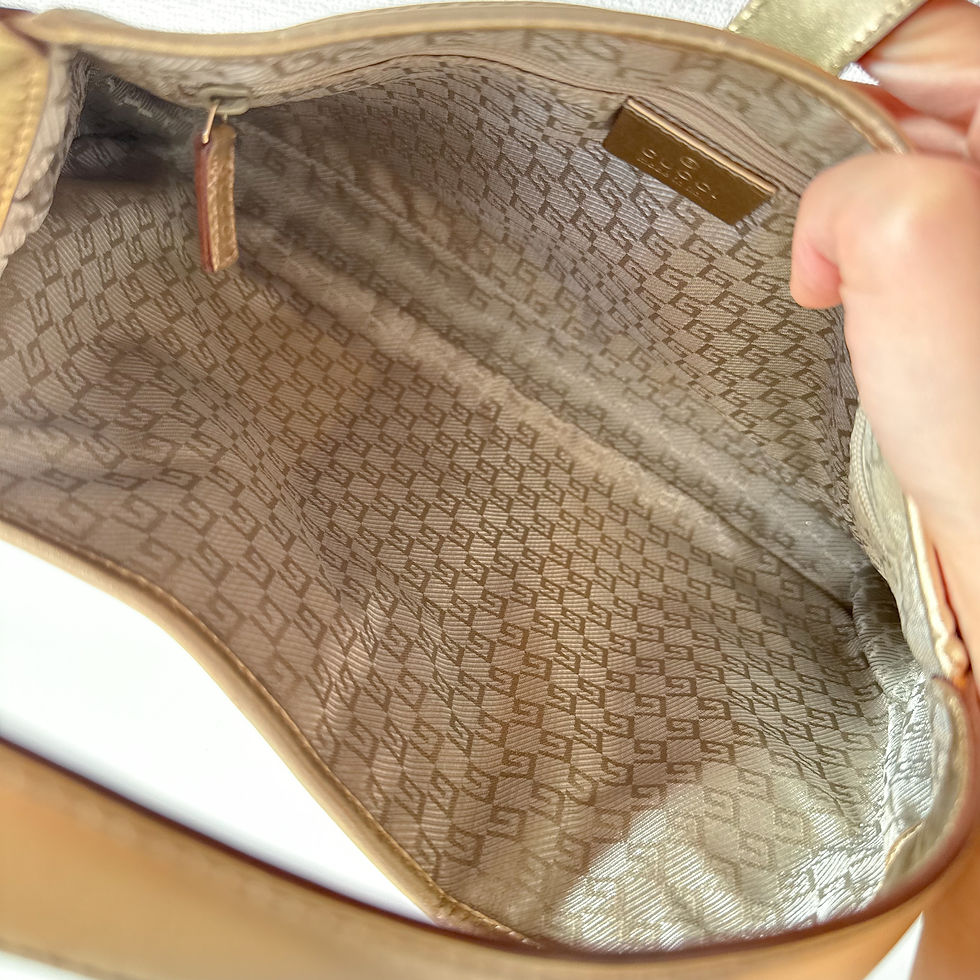 Thumbnail: GUCCI Jackie Aquamarine Bag in Gold and Aquamarine
