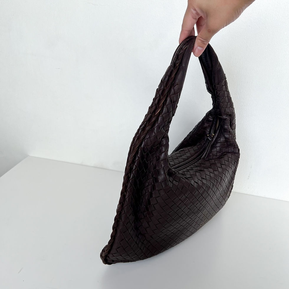Thumbnail: BOTTEGA VENETA Intrecciato Hobo Bag in Brown 