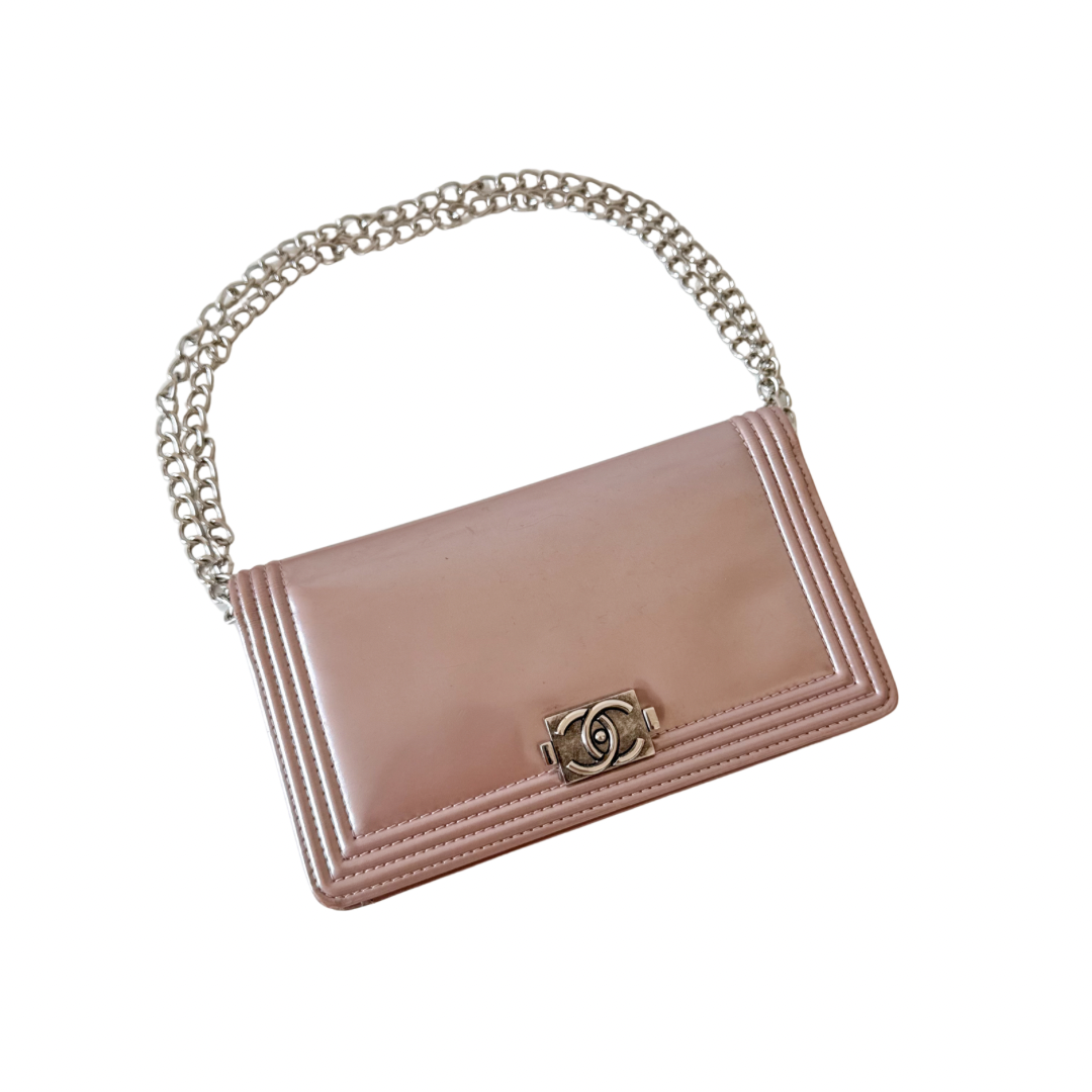 CHANEL Leboy Bifold Wallet with Chain in Iridescent Pink