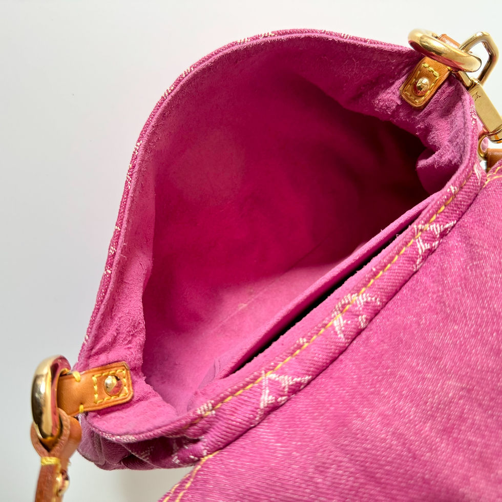Thumbnail: LOUIS VUITTON Denim Pink Mini Pleaty