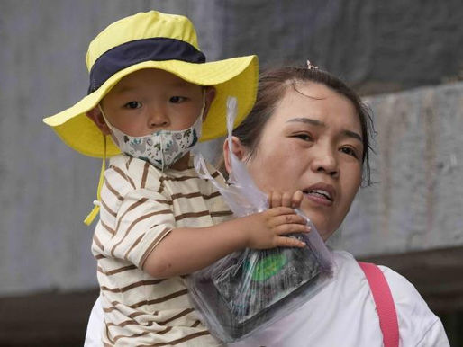 Autoriza China uso de emergencia de vacuna Sinovac en niños de 3 años