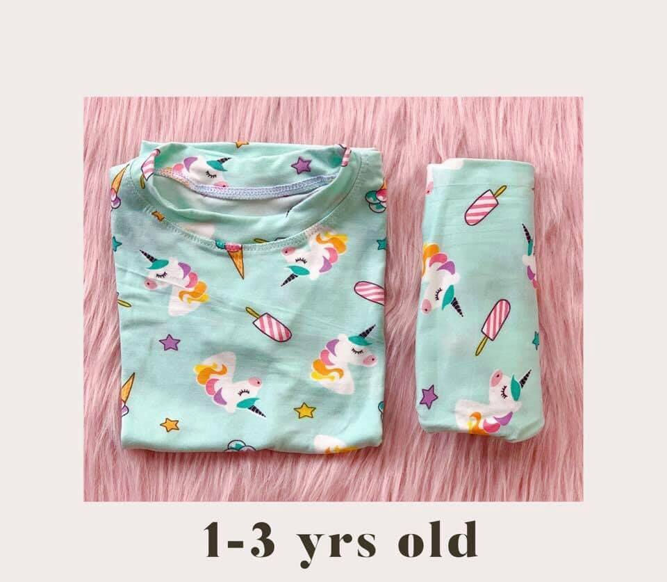 Thumbnail: Unicorn Printed Pajamas