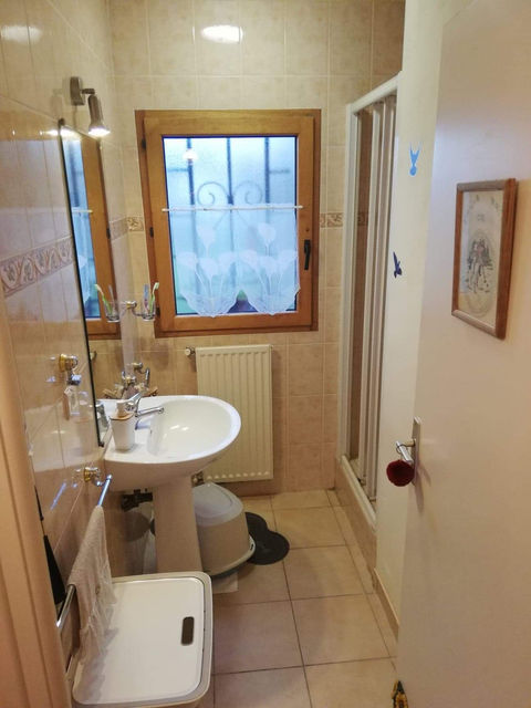 Salle de bain avant 44350 GUERANDE.jpeg