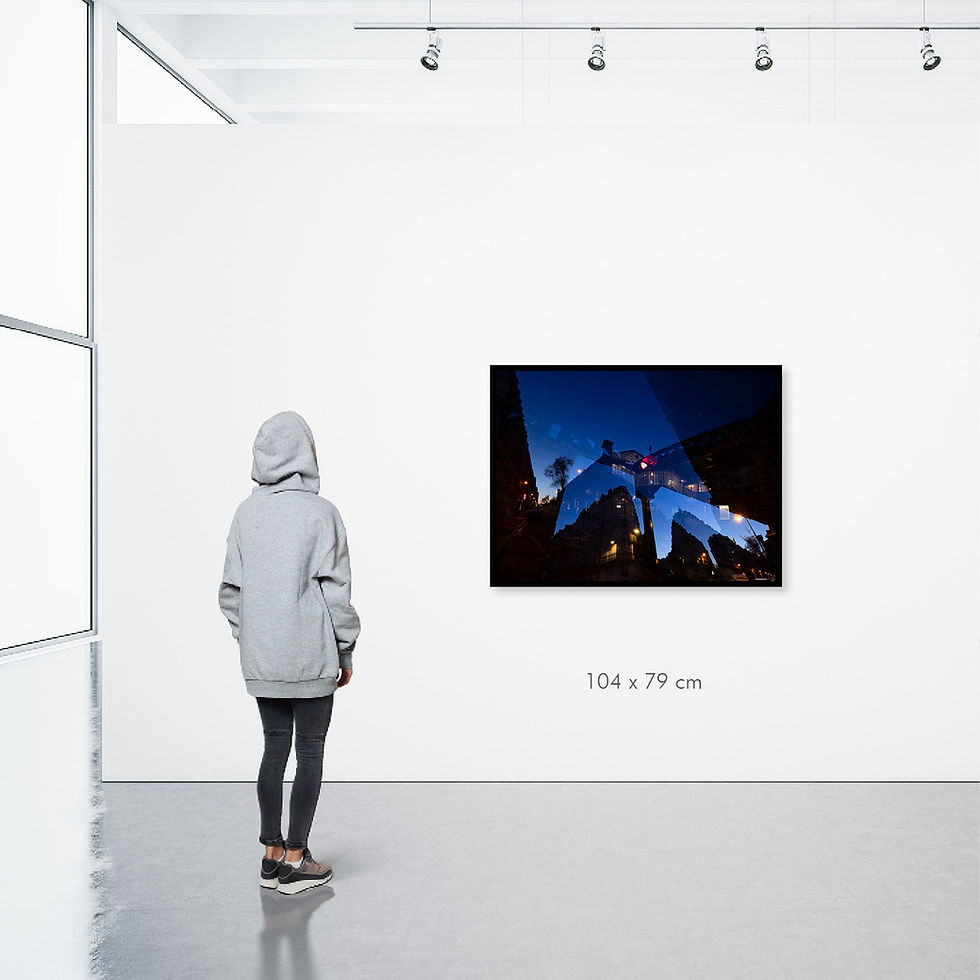 Miniature : "  Feu rouge à l'heure bleue "