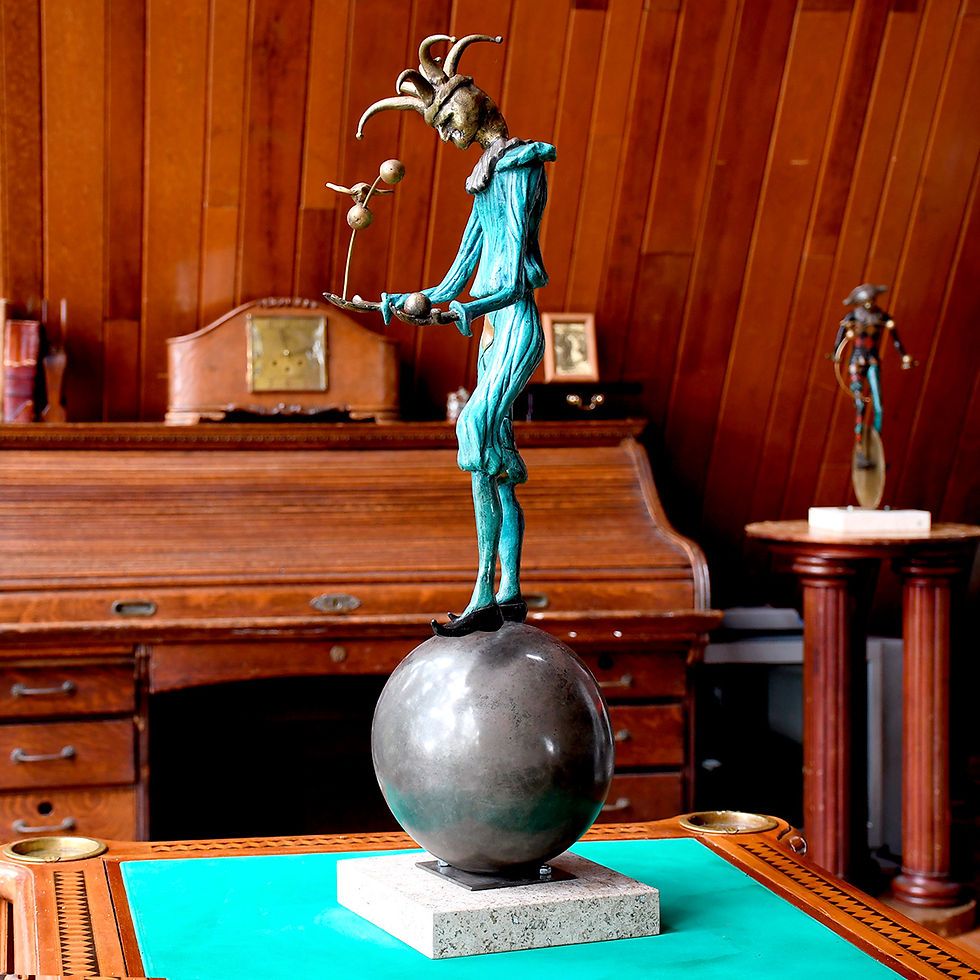 ARLEQUÍN SOBRE LA ESFERA