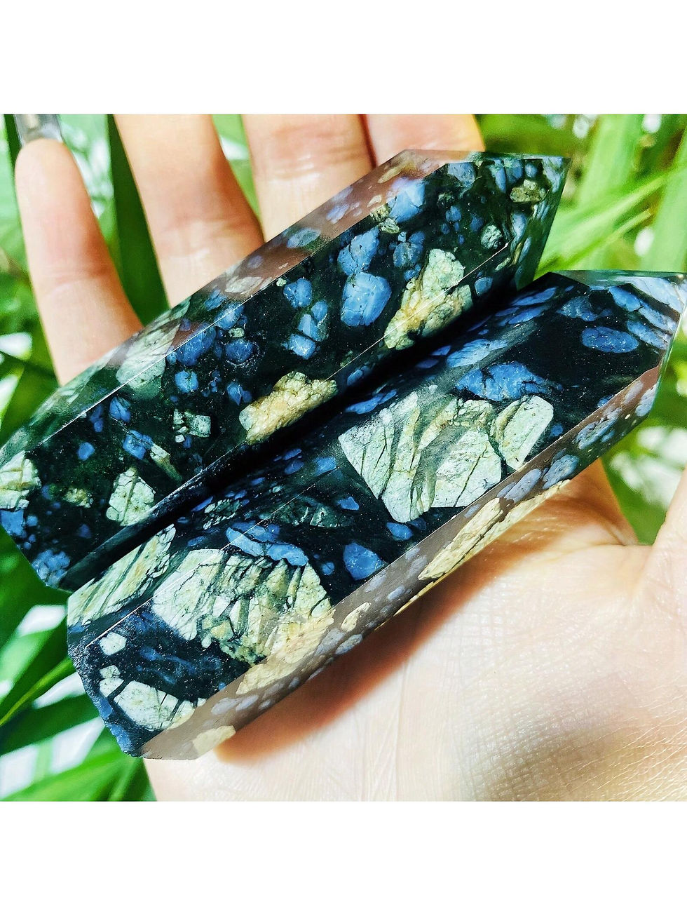 Natural Que Sera Point Natural Stone Pillar