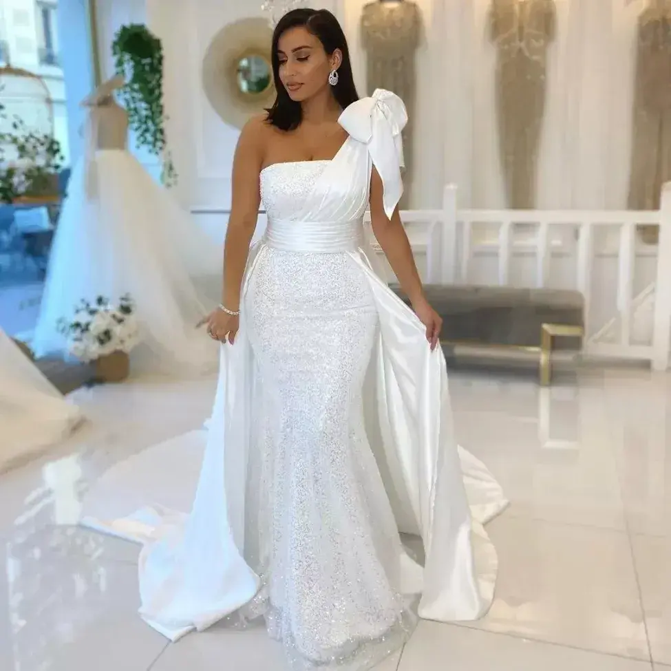 Shiny One Shoulder White Mermaid Wedding Dresses With Bow Satin And Sequined Br