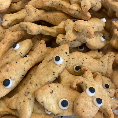 BISCUITS SALES PARMESAN HERVES EMACREABISCUITS 2021.JPEG