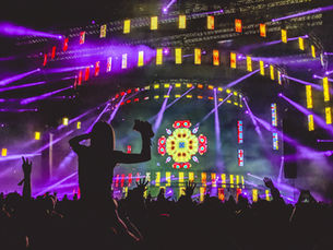 The Sound of the Shifting Sands: Why We Still Can’t Quit the Noughties