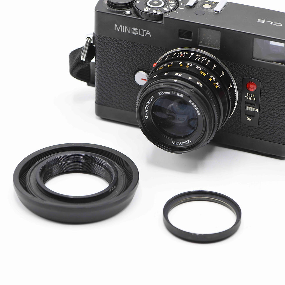 Miniatura: Minolta CLE Con 28mm F/2.8 e 40mm F/2