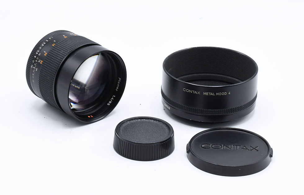 Miniaturbild: Contax 85mm F/1.4