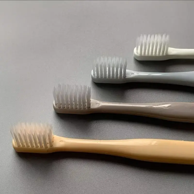 GentleClean Adult Toothbrush 4-Pack