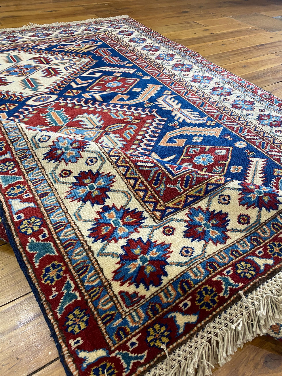 Thumbnail: Afghan Kazakh (122x167cm)