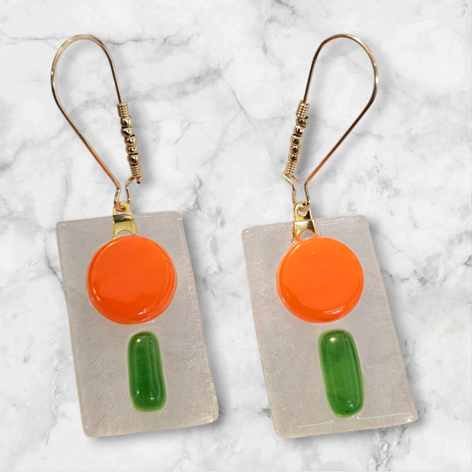 Dangle earrings