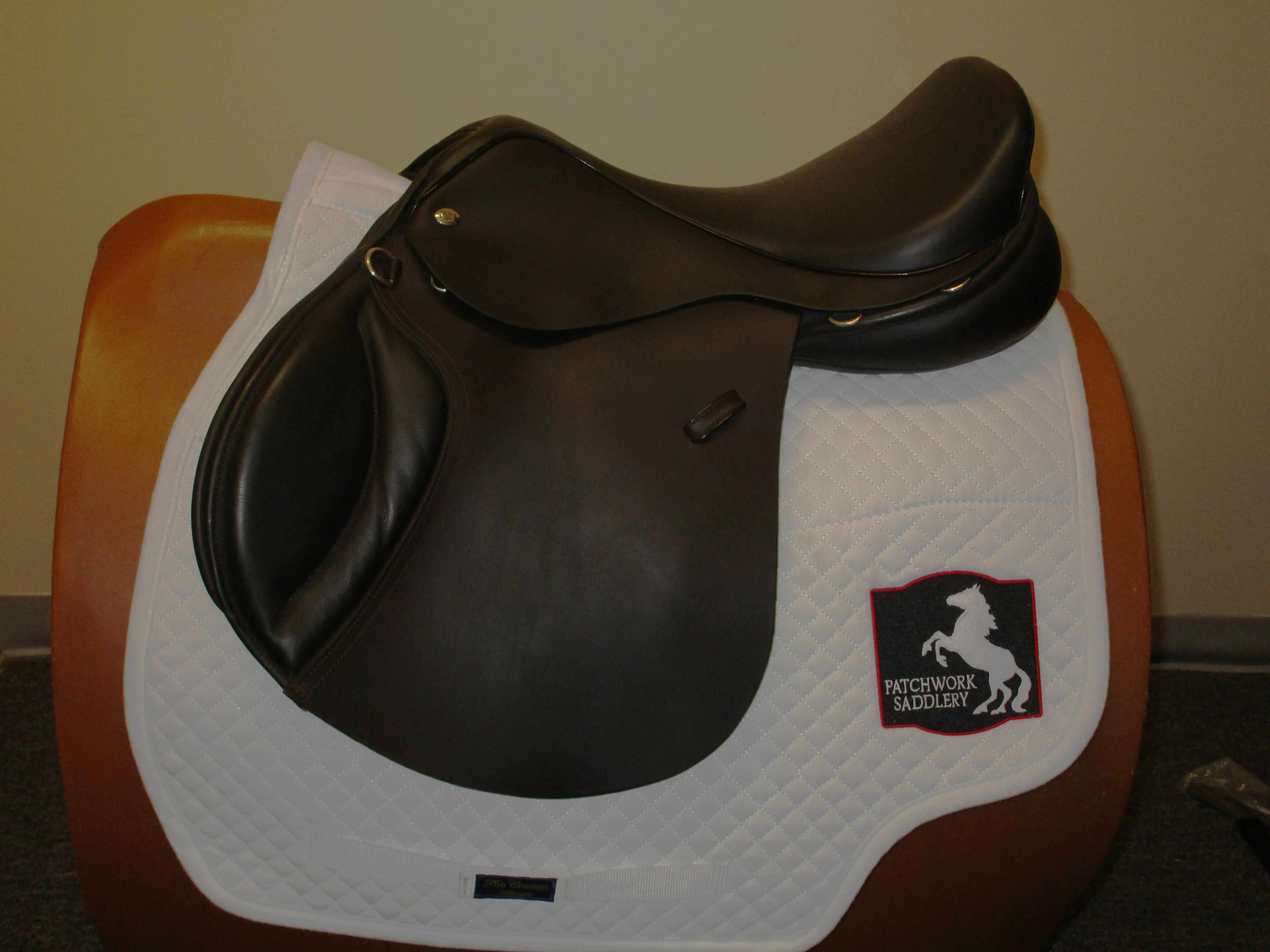 Ideal EXL Jump 17.5" $3475 #818