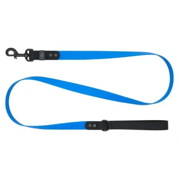 RC Pets Waterproof Leash: Dependable durability for all-weather walks with your pet.
