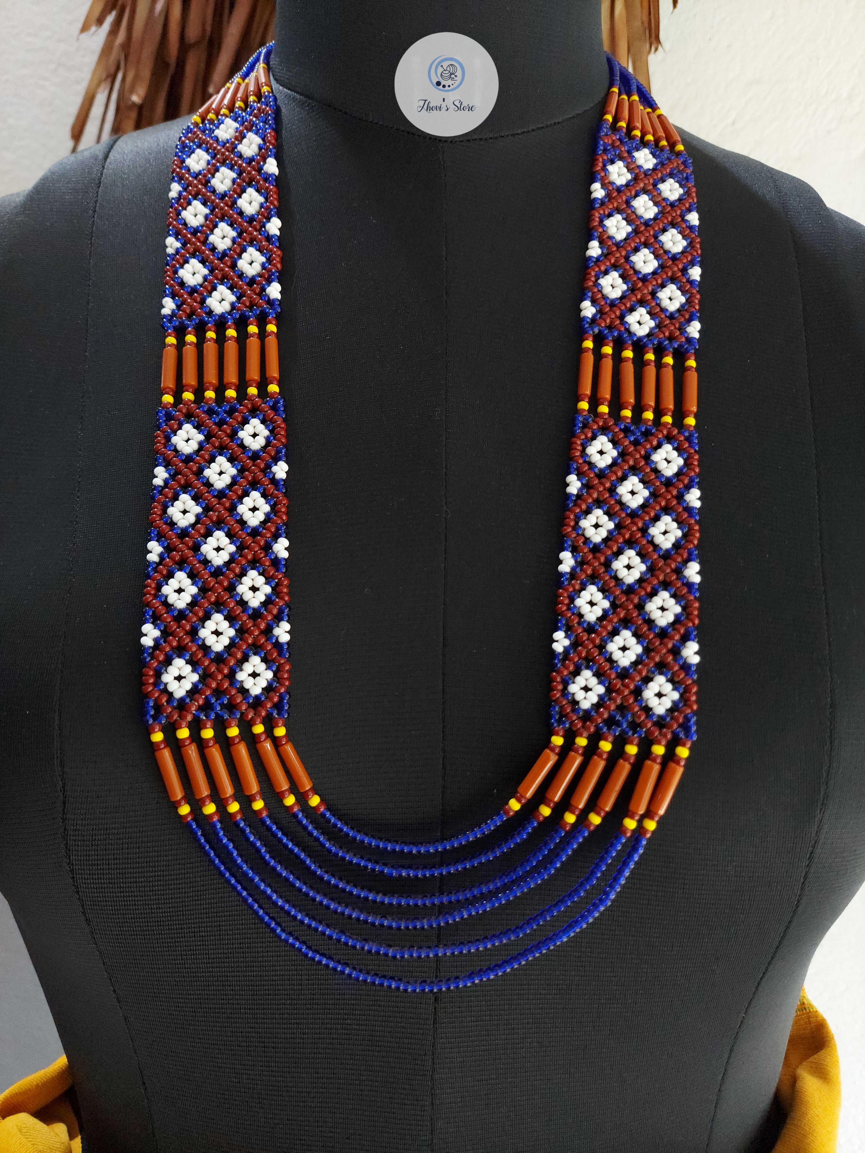 Zhovi Neckpiece Set