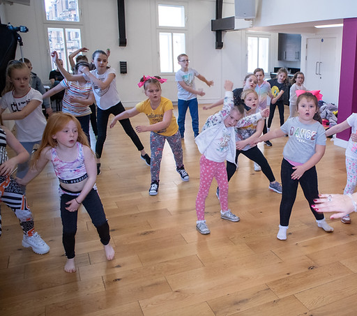 CHILDREN'S GROUPS & EVENTS - Number 18, hire us
