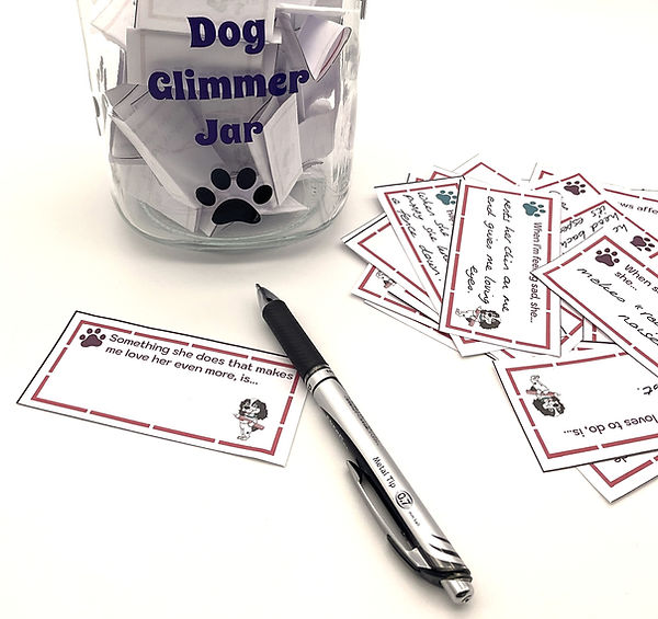 Dog glimmer jar with pen and paper