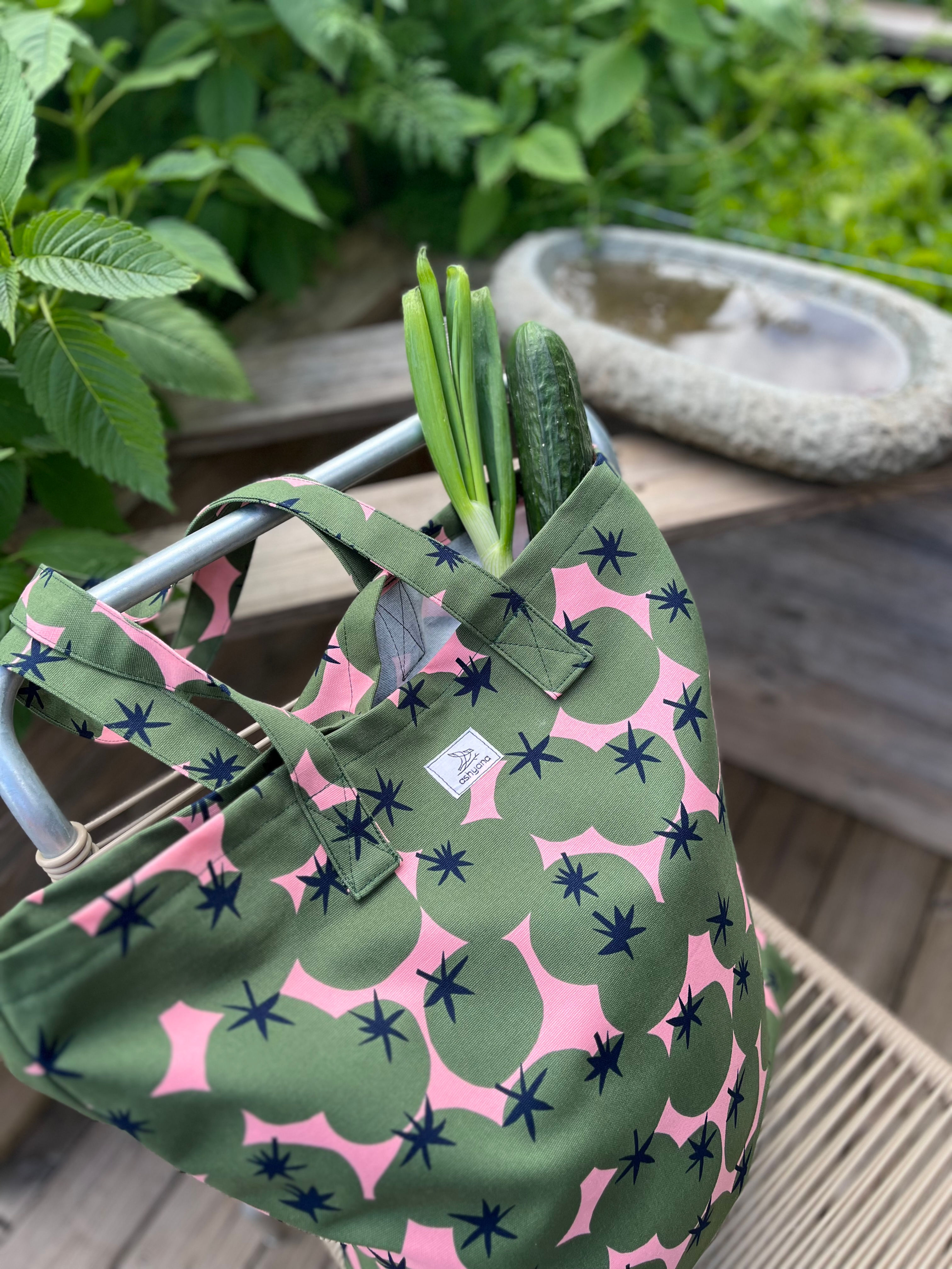 Shopper "Nurana", summer tomatoes