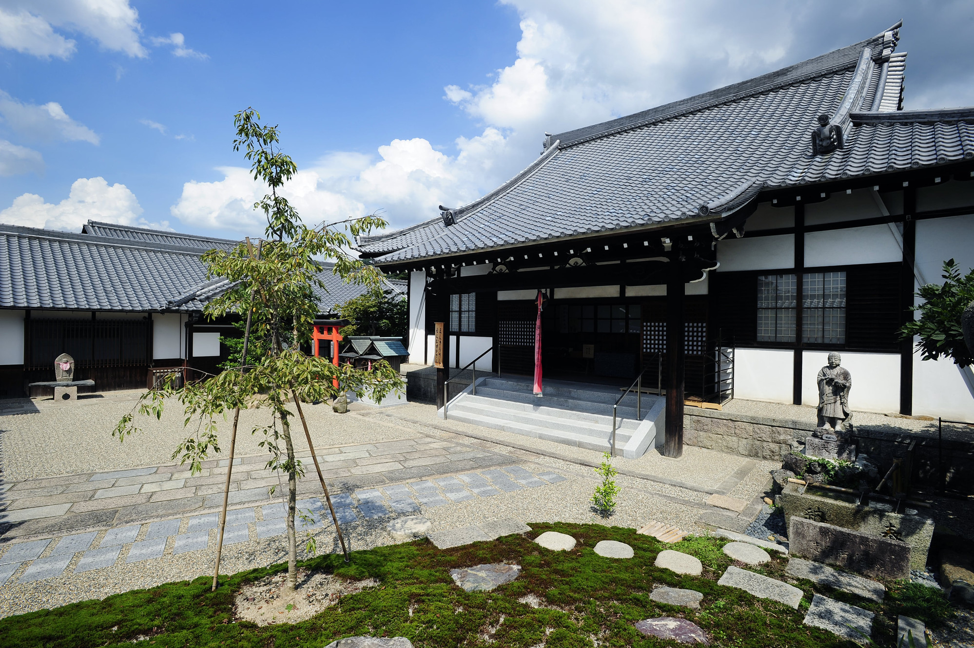 縁切寺 | 日本 | 春日山 不空院 鑑真