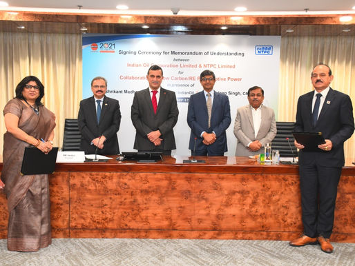 Indian Oil inks an MoU with NTPC for collaboration on renewable energy