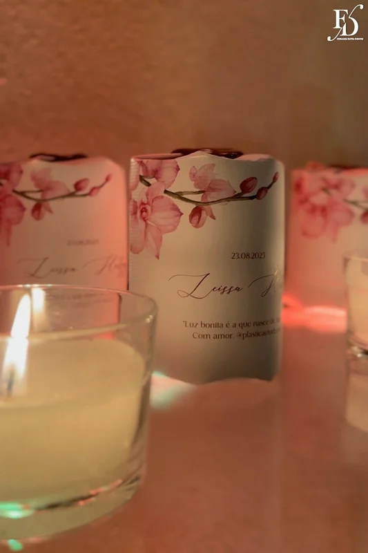 festa de aniversário de leissa hertzog com tema luz e sombra realizado no rossi parque panamby em porto alegre com decoração elegante e sofisticada