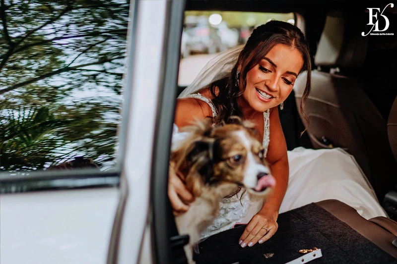 casamento judaico realizado no sítio da figueira em porto alegre com decoração exuberante botânica tropical festa linda com passarela de espelho cerimônia de casamento ao ar livre por life eventos especiais cerimonialista em porto alegre organização de casamentos cerimonia ao ar livre