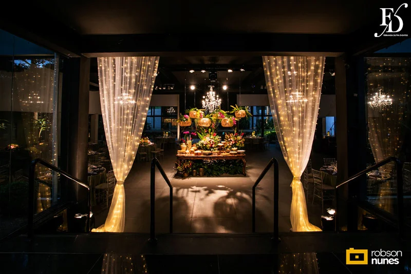 festa de formatura em enfermagem pela pucrs no party room em porto com projeto de decoração estilo boho chic desenvolvido por fernanda dutra cerimonialista organizadora de eventos em porto alegre life eventos especiais