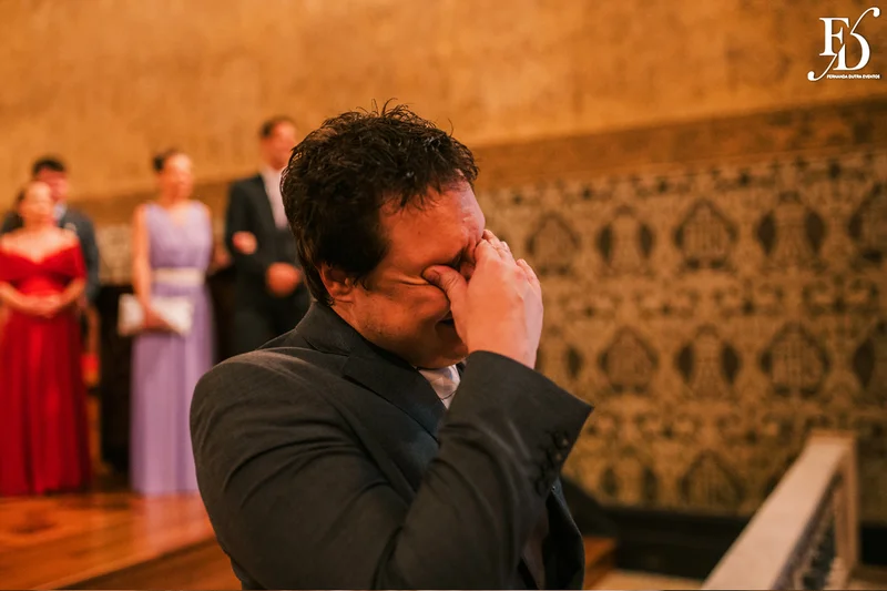 casamento com cerimônia na Igreja Basílica Nossa Senhora das Dores, em Porto Alegre, com recepção e festa no Party Room, com decoração romântica, simples e delicada por Life Eventos Especiais Cerimonialista de Casamento em Porto Alegre