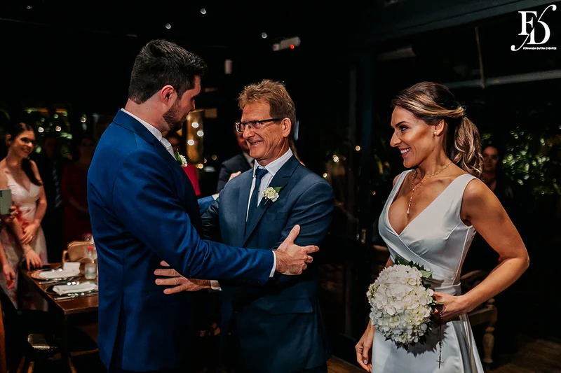 casamento mini-wedding 30 convidados porto alegre decoração clássica elegante verde branco prata le bistrot gourmet life eventos especiais