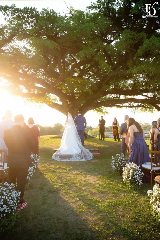 casamento no espaço paraíso em porto alegre com cerimônia ao ar livre no por do sol