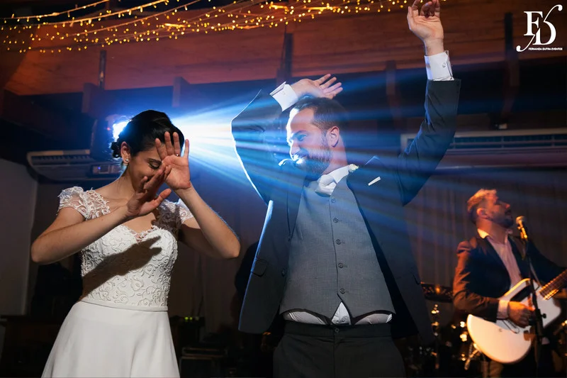 casamento a beira do rio guaiba em porto alegre no clube veleiros do sul com decoração botânica greenery sofisticada moderna e elegante por life eventos especiais assessoria e cerimonial de casamento em porto alegre casamentos de luxo